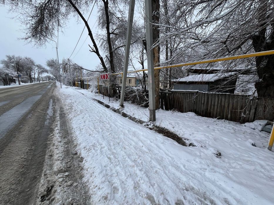 Продам дом с большим участком