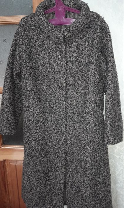 Женское полупальто 56 размера