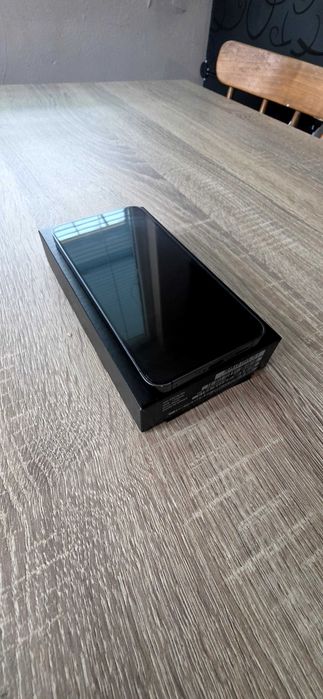 Samsung s24 256GB с оставаща гаранция