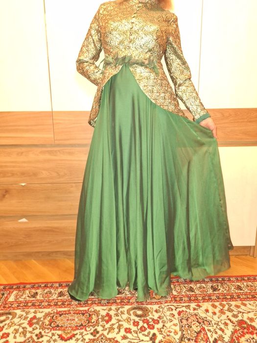 Бални рокли (вечерни)