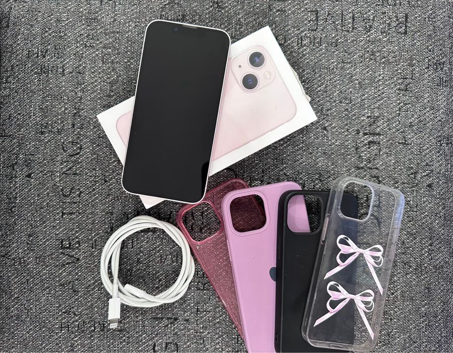 Iphone 13 mini pink