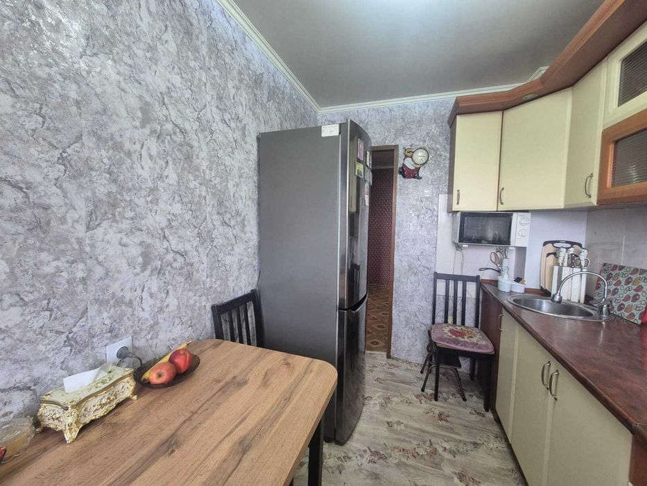 Продам 3 комнатную квартиру