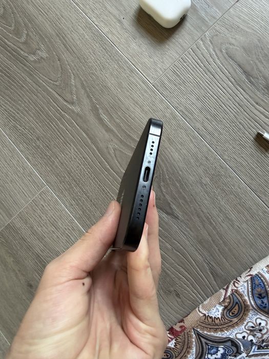 iphone 16 pro max 256 99%