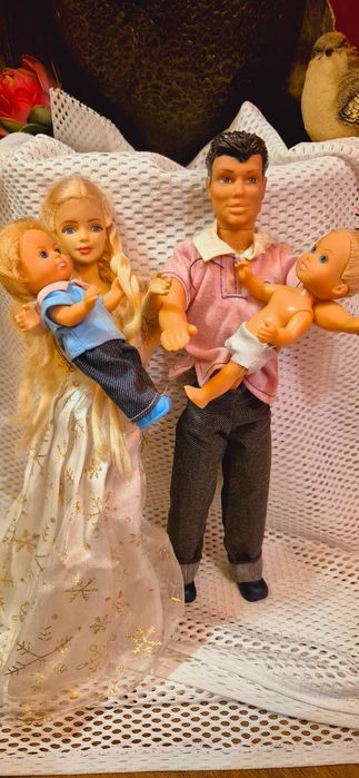 Старо производство кукли Барби