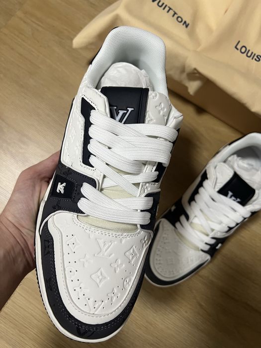 Adidasi Louis Vuitton Trainers Black/White