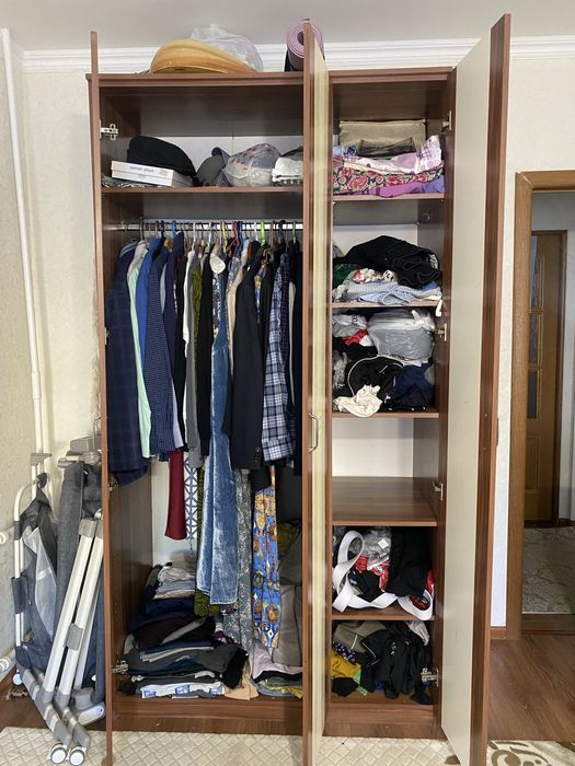 Шкаф для одежды.