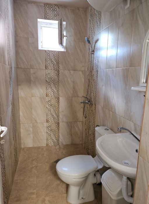 Дава се под наем Двустаен апартамент в Асеновград - 60 кв.м за 331.5 € - Снимка #1