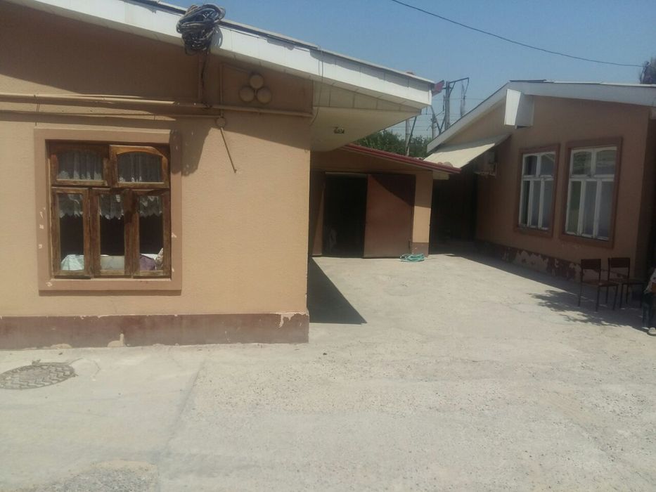 Yer sotiladi 11 sotix manzil shaxristanskida telebashniyada