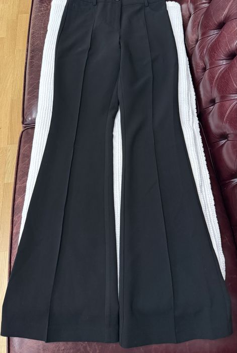 Распродажа  брюк Mango