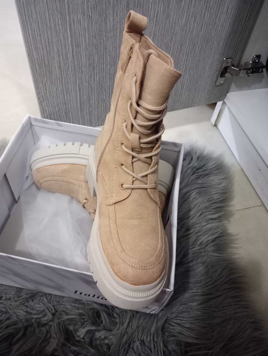 Дамски зимни боти