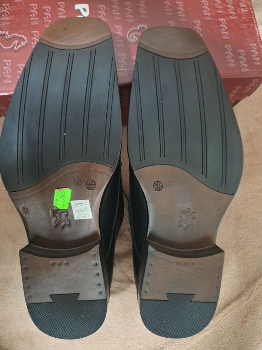 Pantofi bărbătești