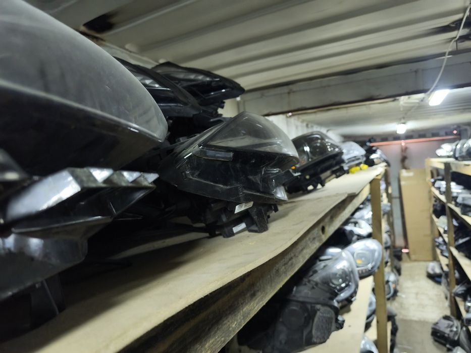 Фары с Кореи оптом .