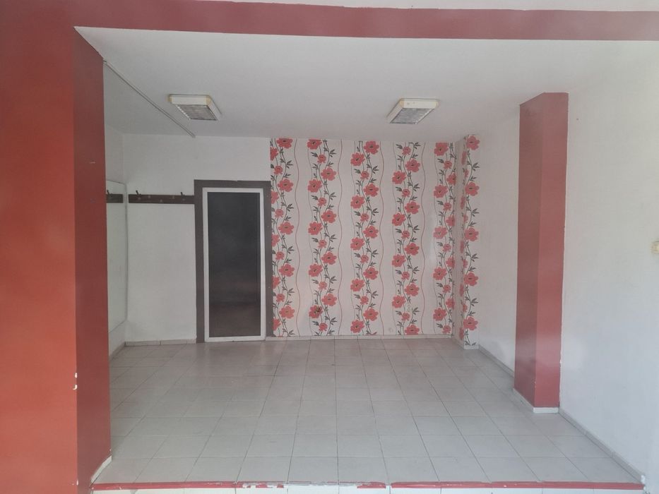 Дава се под наем Магазин в Варна, Левски - 30 кв.м за 102 € - Снимка #4