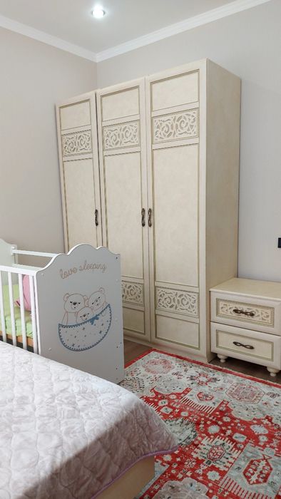 Спальный гарнитур