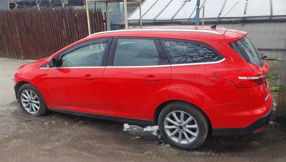 Dezmembrez Ford Focus 1.5 TDCI Facelift 2016