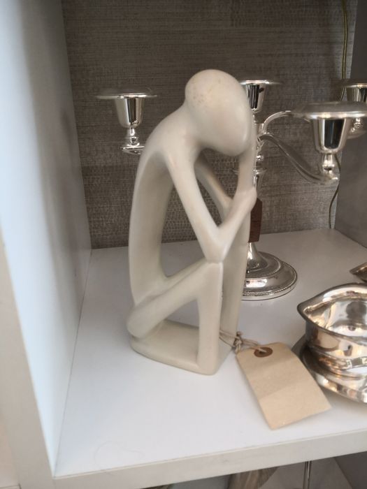 Фигури порцелан, месинг, дърво