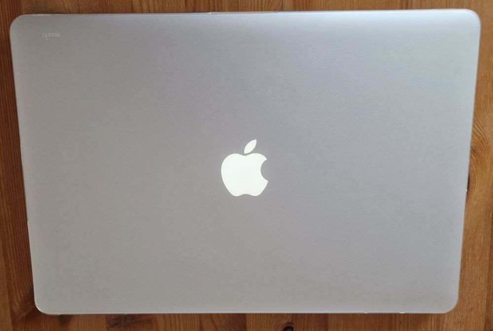 Macbook pro 15” i7