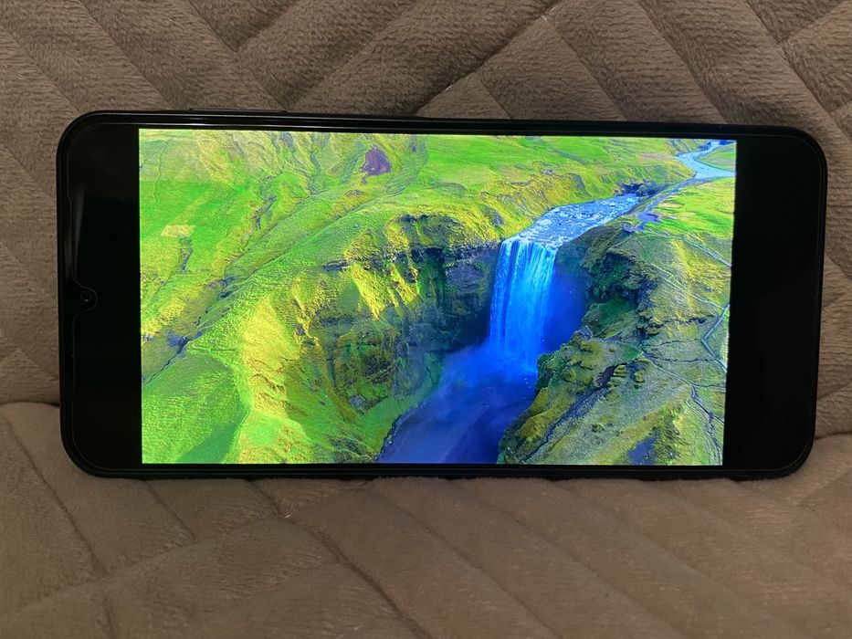 Продам Samsung Galaxy A17