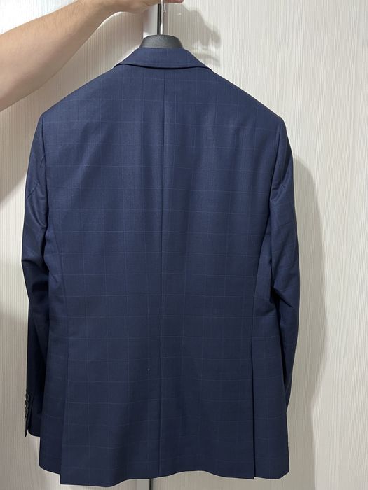 Продам костюм