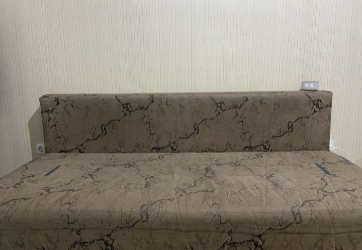 Продам диван недорого