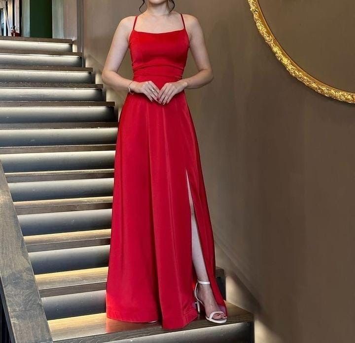 Продам платье , туфли