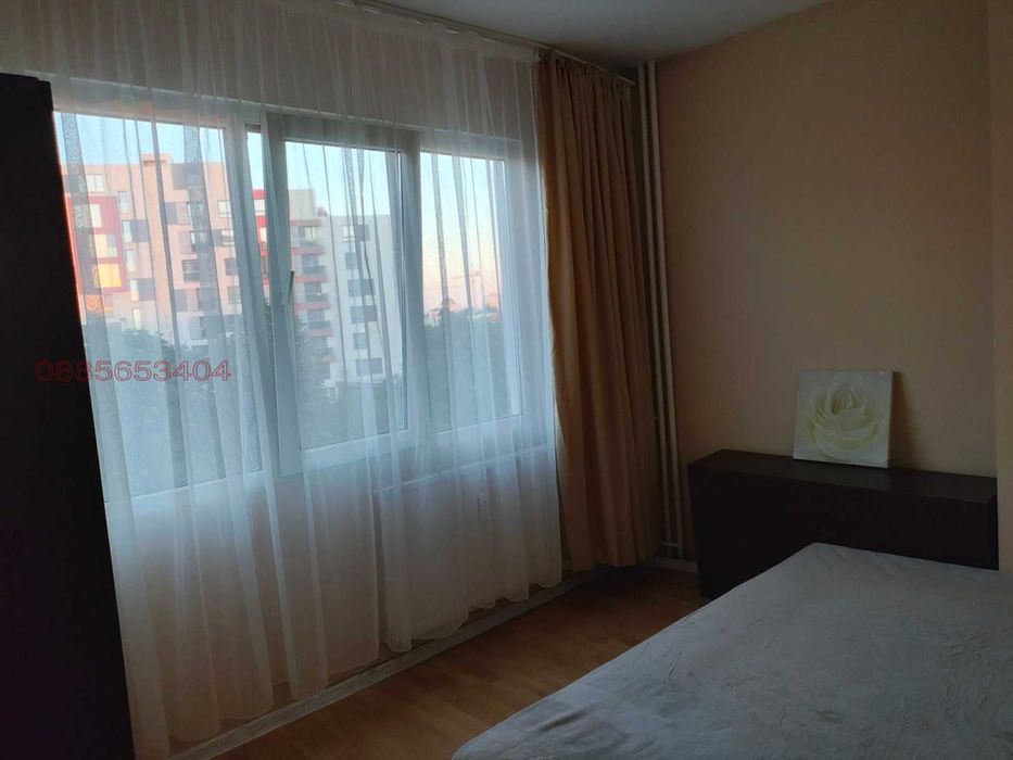 Дава се под наем Тристаен апартамент в София, Център - 67 кв.м за 663 € - Снимка #14