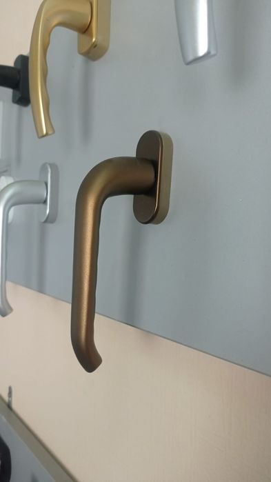 Ремонт пластиковые окна и двери