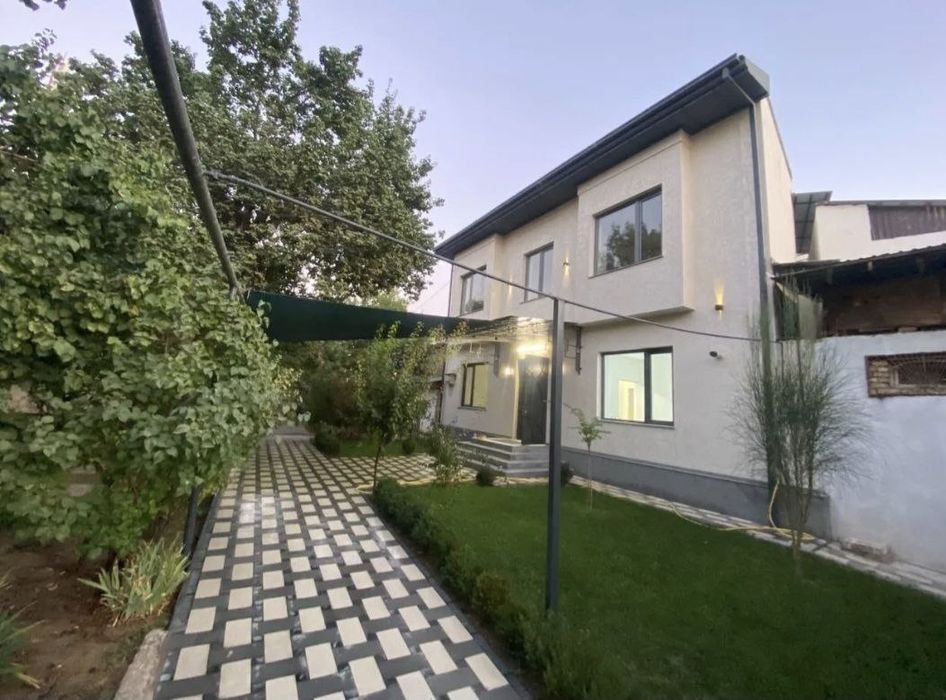 Мирзо Улугбек туман IT PARK атрофида 2 Каватли  6 Хонали ХОВЛИ сотилво