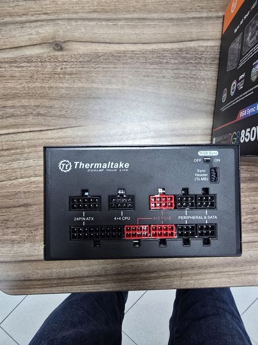 Sursa Thermaltake toughpower grand rgb 850w + 80 Gold