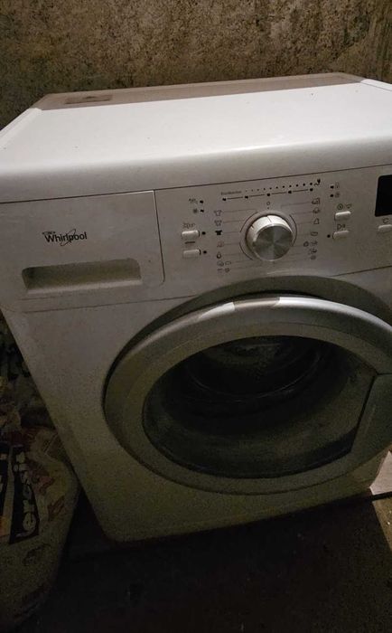 Mașină de spălat Whirlpool 7 kg – 1200 rpm, stare foarte bună
