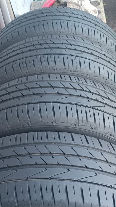 235/60/18 Hankook