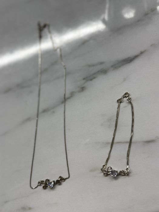 Сребърен конплемт Love печат 925