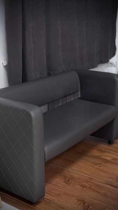 Срочно ! Продам Диван кожаный