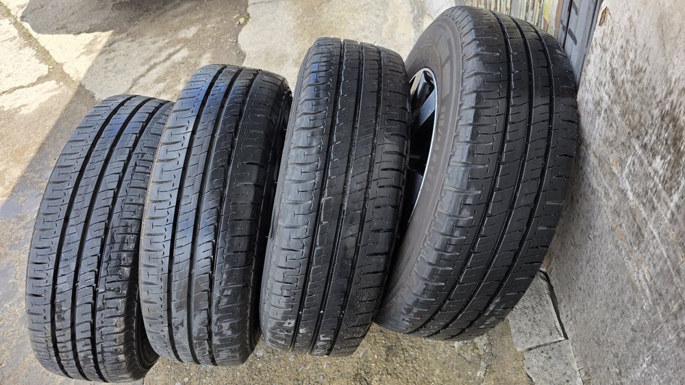 Джанти 15" 5x118 6.5j ET60 Tomason Гуми 215/70/15C
