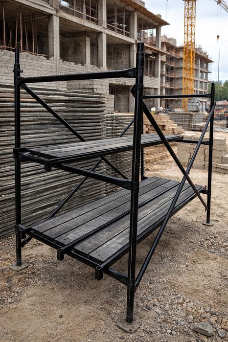 Леса аренда 24/7 Lesa sotiladi