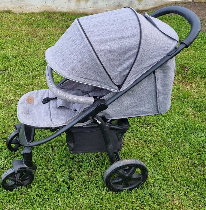 Carucior Lionelo + Cadou