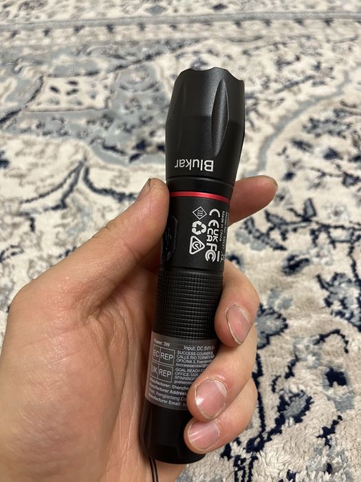 Продаю фонарь Blukar