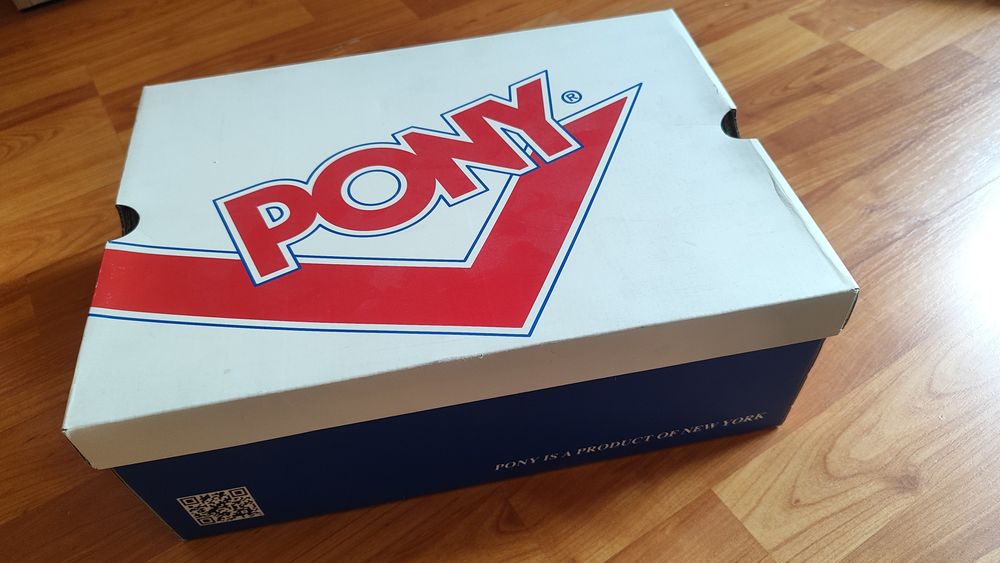 Чисто нови неупотребявани обувки Pony, естествена кожа, 44 номер.