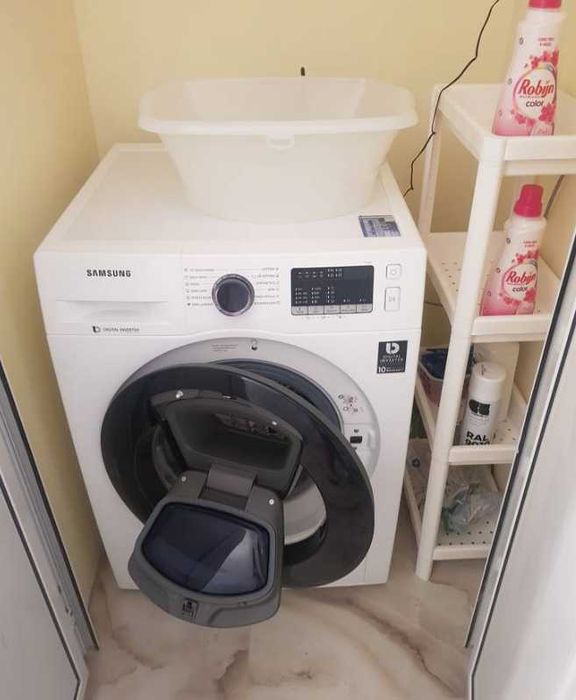 Дава се под наем Двустаен апартамент в Бургас, Център - 64 кв.м за 400 € - Снимка #9