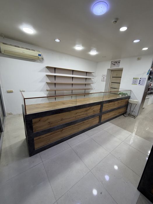 Витрины Продам 2/4