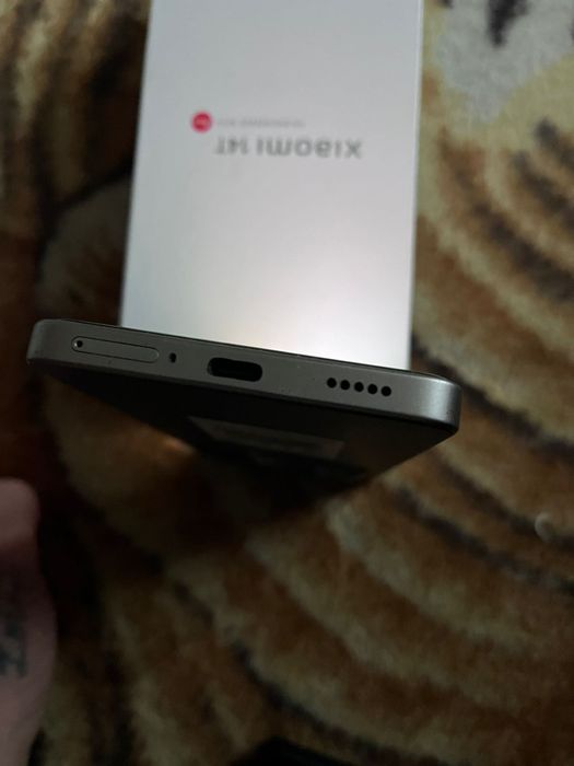 Продам ксяоми 14т titan gray