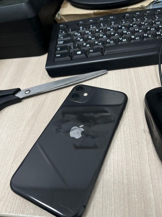 Айфон 11 128гб с доками