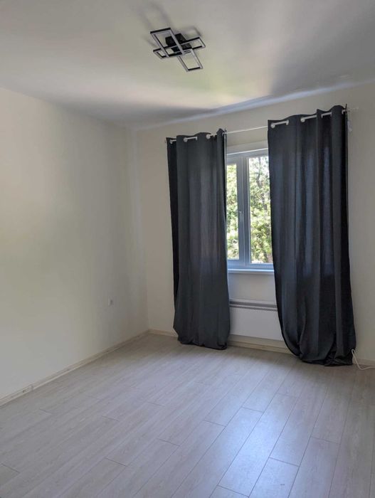 Под наем дългосрочно 4-стаен до пазар Чаталджа