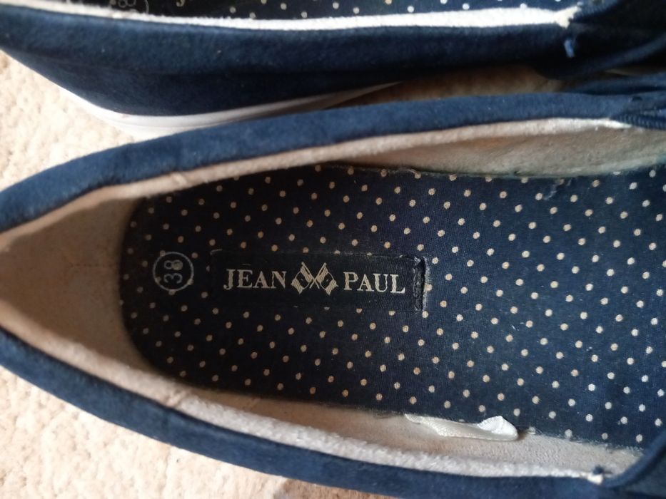 Converse 37,38,39 номер,Graceland номер 38, Jean Paul 38