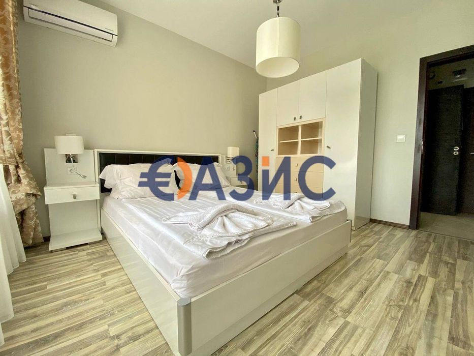Продава се Двустаен апартамент в Приморско - 60 кв.м за 2667 €/кв.м - Снимка #4