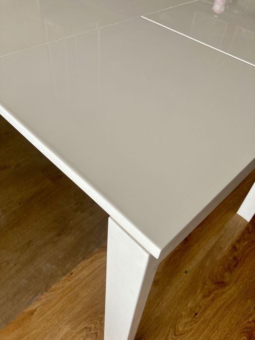 Разгъваема трапезна маса