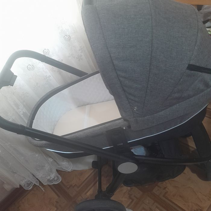 Продам коляску 3в 1. Зима - Лето