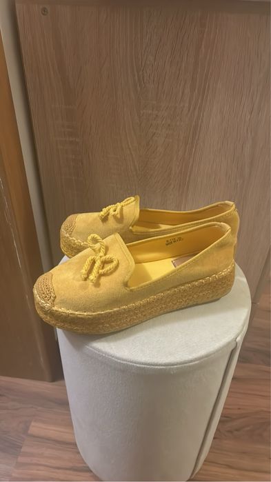 Жълти еспадрили/мокасини 38