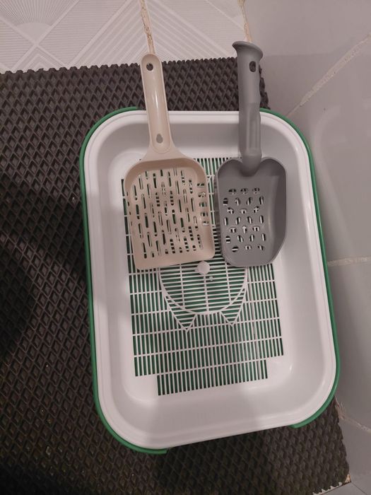 Продам лоток для кошек