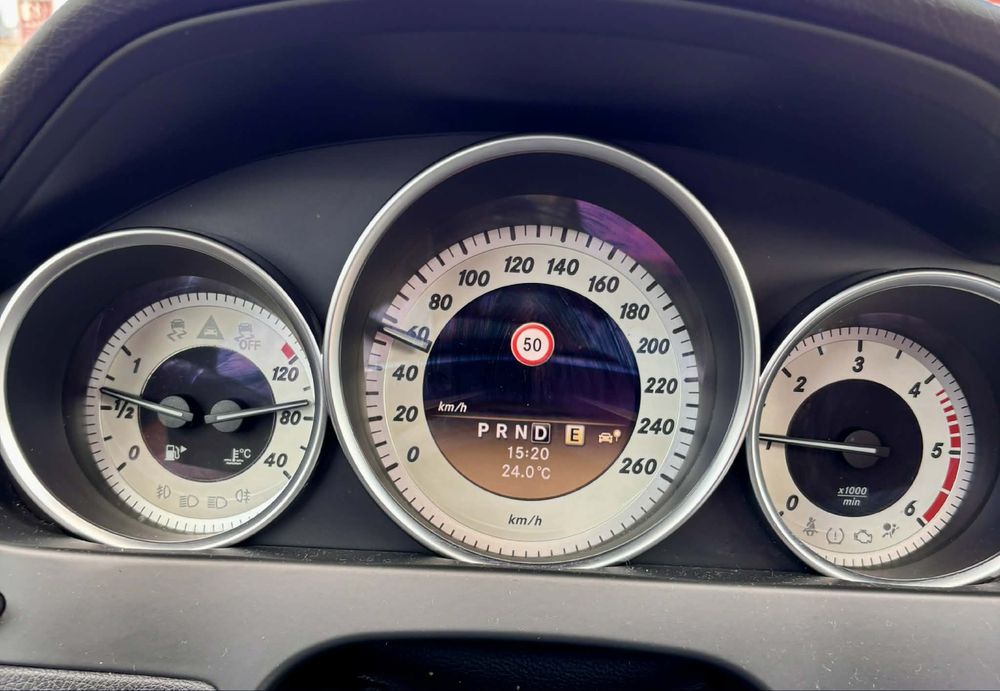 Mercedes C-class / W204 / C220 CDI / Facelift / Automat / Avantgarde